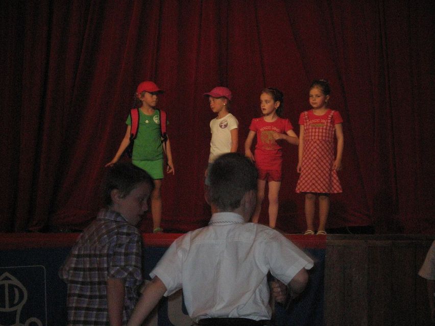 před hokejem 521